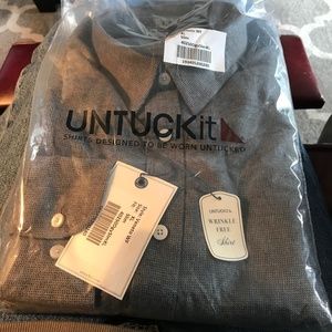 UNTUCKIT Men’s shirt